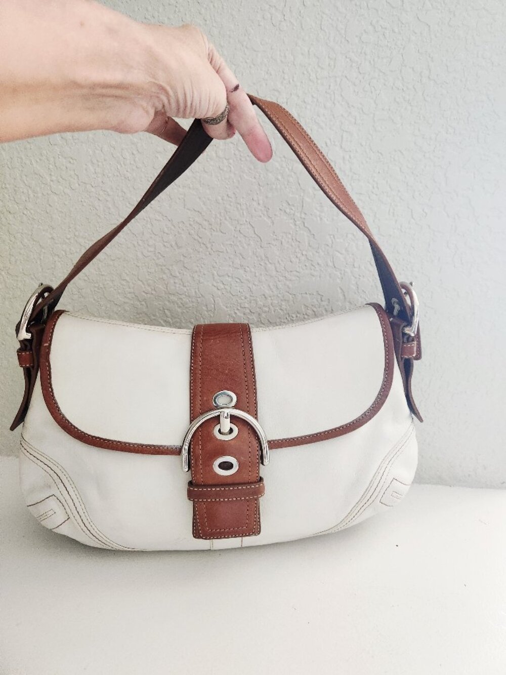 Coach Soho White & Brown Leather Handbag Satchel Purse